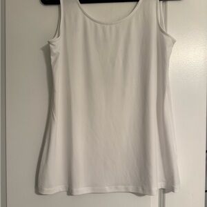 Susan Graver liquid knit white  tank top. Sz medium